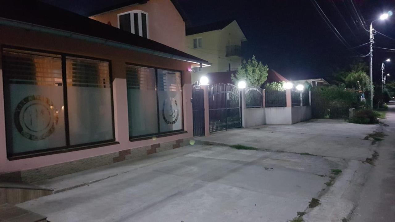 Vila Dora คอสติเนช ภายนอก รูปภาพ